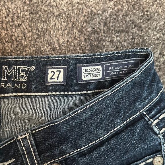 Miss Me Blue Jeans with Decorative Stitching and Easy Boot - Picture 3 of 3